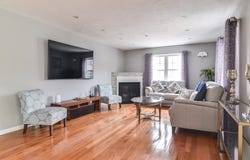 8 Paul Revere Path, Hopkinton, MA 01748