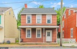 612 WALNUT STREET, LEBANON, PA 17042