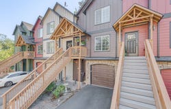 812 NW 5TH CIR, Camas, WA 98607