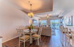 906 E. Harbour Towne Drive, Lake Ozark, MO 65049