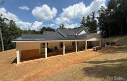 1721 Songbird Court SE, Lenoir, NC 28645