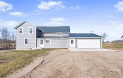 10282 7 Mile Rd Road, Evart, MI 49631