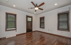 702 Redwood Dr, Cecil, PA 15057