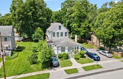 29 Lake Street, Poughkeepsie, NY 12601