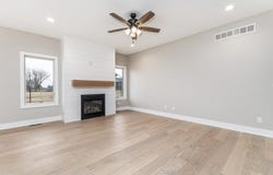 2438 Rolling Creek, Dubuque, IA 52003