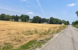 Elson Street SE, Waynesburg, OH 44688