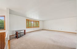 215-217 Fairlawn Dr, Monroeville, PA 15146