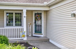 8878 N Peninsula Court, Zeeland, MI 49464