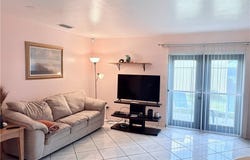1005 SW 48th Terrace unit: 2, Cape Coral, FL 33914