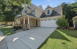 424 Village Way, Argyle, TX 76226