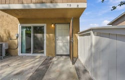 718 Buena Tierra Way, Oceanside, CA 92057