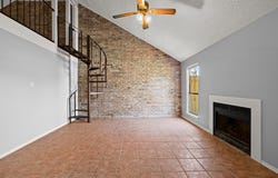 8826 Pecan Tree Dr, Baton Rouge, LA 70810
