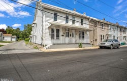 345-347 W PENN STREET, CARLISLE, PA 17013