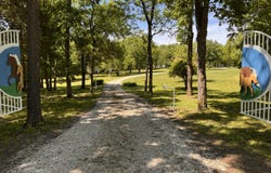227 State Highway Y, Eldon, MO 65026