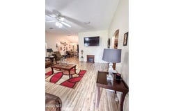 242 MANGO Drive, Palatka, FL 32177