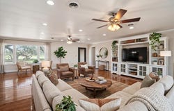 955 S Highway 37, George West, TX 78022