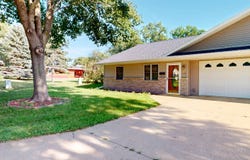 400 W 6th Street, Aurelia, IA 51005