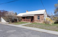 242 E Madison St, Burns, OR 97720