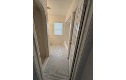 13388 Wilshire Drive, Detroit, MI 48213