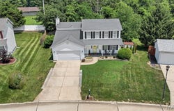 944 Lands End Circle, St Charles, MO 63304