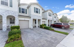 1321 SE 27th Ter, Homestead, FL 33035