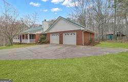 81 Bowers, Moreland, GA 30259