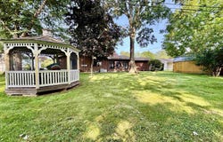 1392 Berkshire Drive, South Bend, IN 46614