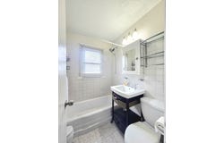 166 Larkin Court, Stratford, CT 06615