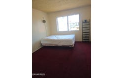 1239 W Rosecrans Avenue, Gardena, CA 90247