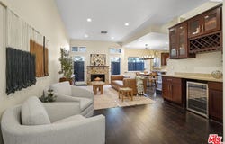 384 E Del Mar Blvd, Pasadena, CA 91101