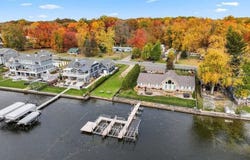 5344 Paw Paw Lake Road, Coloma, MI 49038