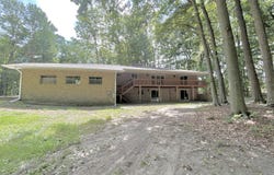 10349 E Howard City Edmore, Vestaburg, MI 48891
