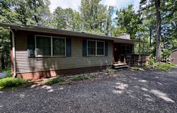 28 HENRY WAY, LINDEN, VA 22642