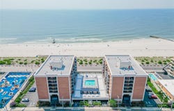 230 W Broadway, Long Beach, NY 11561