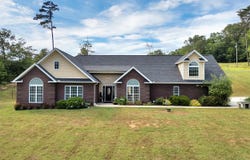 5728 Hickory Valley Rd, Heiskell, TN 37754