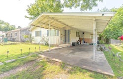 612 E E Street, Russellville, AR 72801