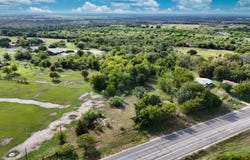 2127 E Us Highway 90, Seguin, TX 78155