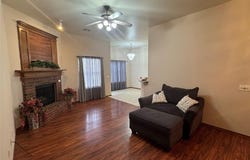 601 N Chisholm Trail Way, Mustang, OK 73064