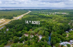 19494 Us Highway 331, Freeport, FL 32439