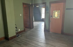 110 E Benton Street, Wapakoneta, OH 45895