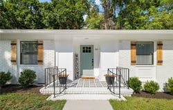 1401 Oak Drive, Pendleton, SC 29670