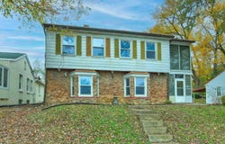 232 Fernwood Drive, Evansville, IN 47711