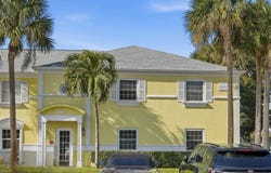 3783 Pompano, Saint Petersburg, FL 33705