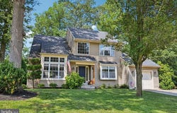 204 CREEK DRIVE, GLASSBORO, NJ 08028