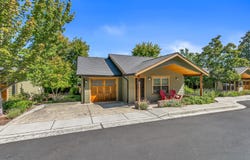 458 Beach Street, Ashland, OR 97520