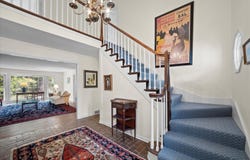 934 W Shaker Cir, Mequon, WI 53092