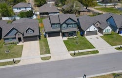 2416 W Birmingham Street, Broken Arrow, OK 74011