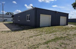 2530 Falls Avenue, Waterloo, IA 50701