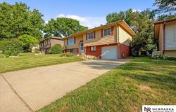 13924 Jefferson Circle, Omaha, NE 68137