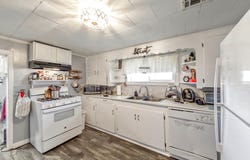 1506 Lee Ave, Houma, LA 70360